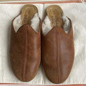 Sabah Shearling Baba in Fort Worth Brown sz 37 (fits 5-5.5)